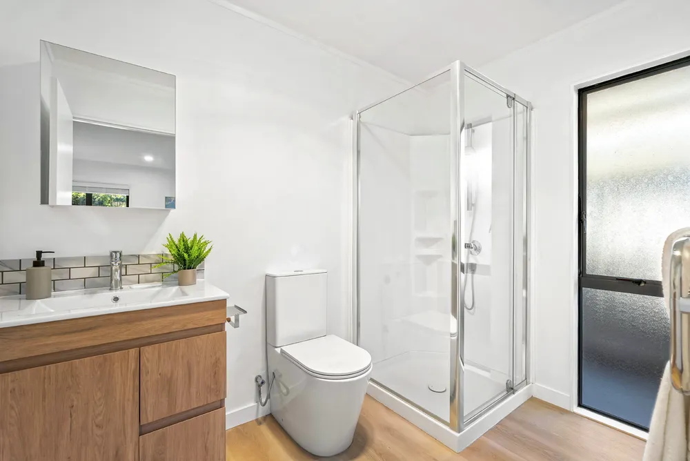 Photos of 10 Frank Bunce Grove