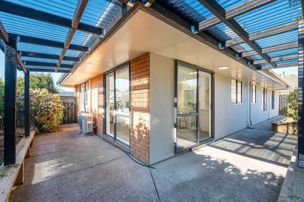 Photos of 10 Frank Bunce Grove