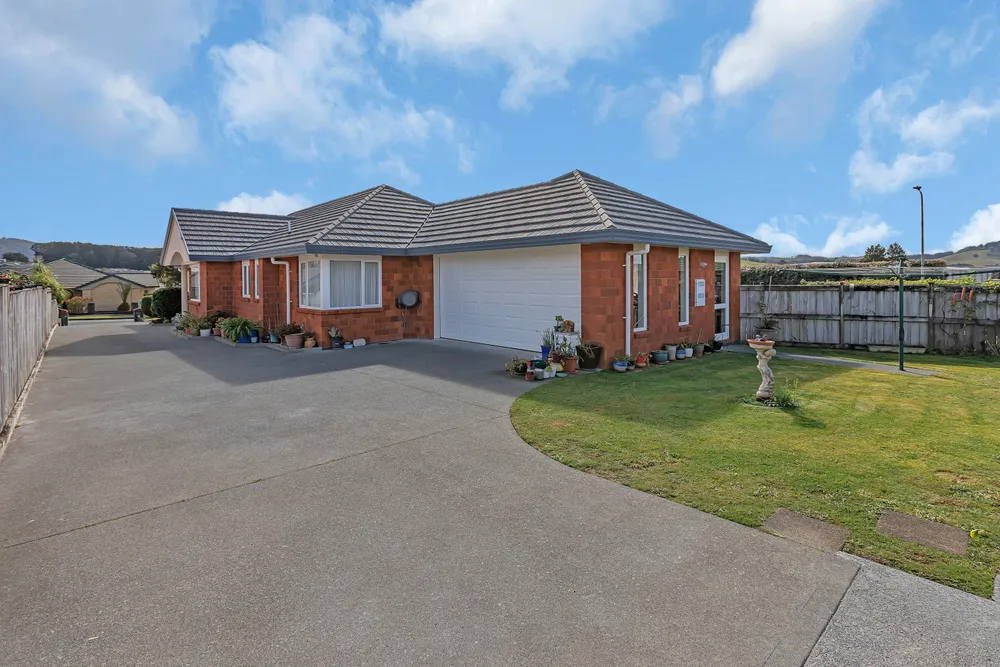 Photos of 22 Amber Drive