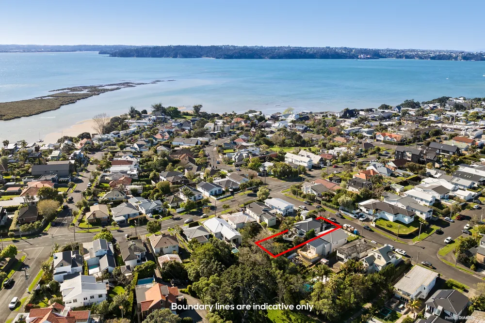 Photos of 52 Westmere Crescent