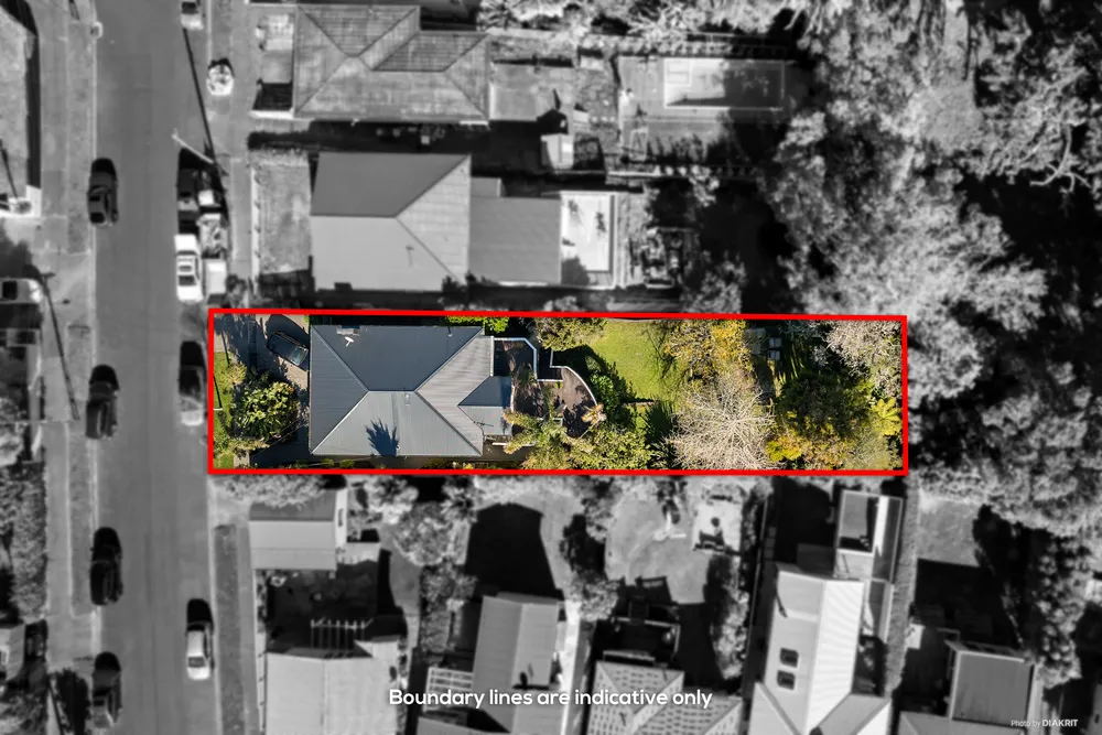 Photos of 52 Westmere Crescent