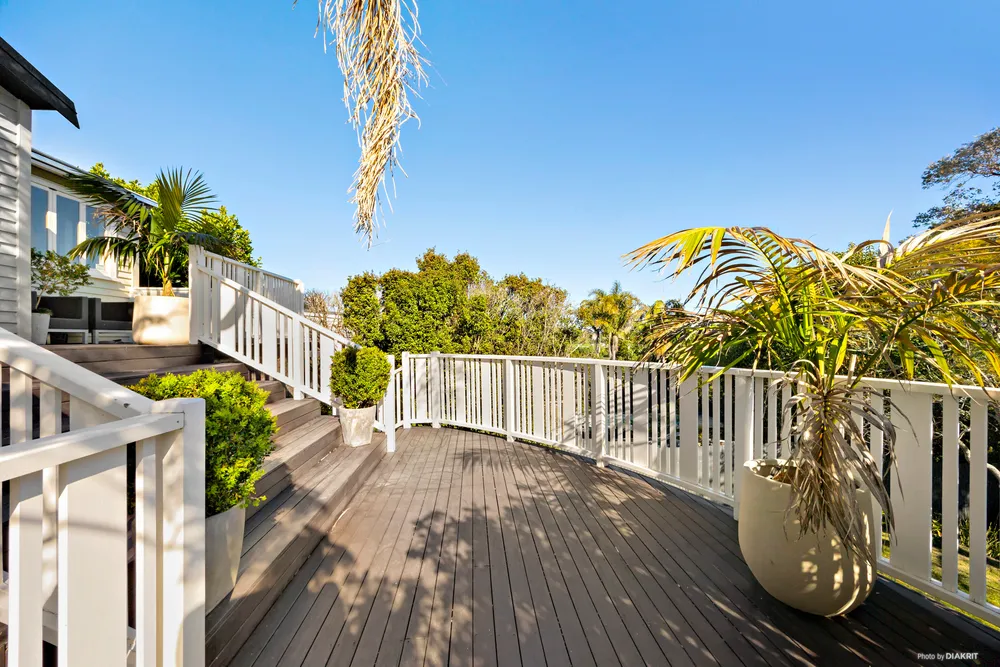 Photos of 52 Westmere Crescent