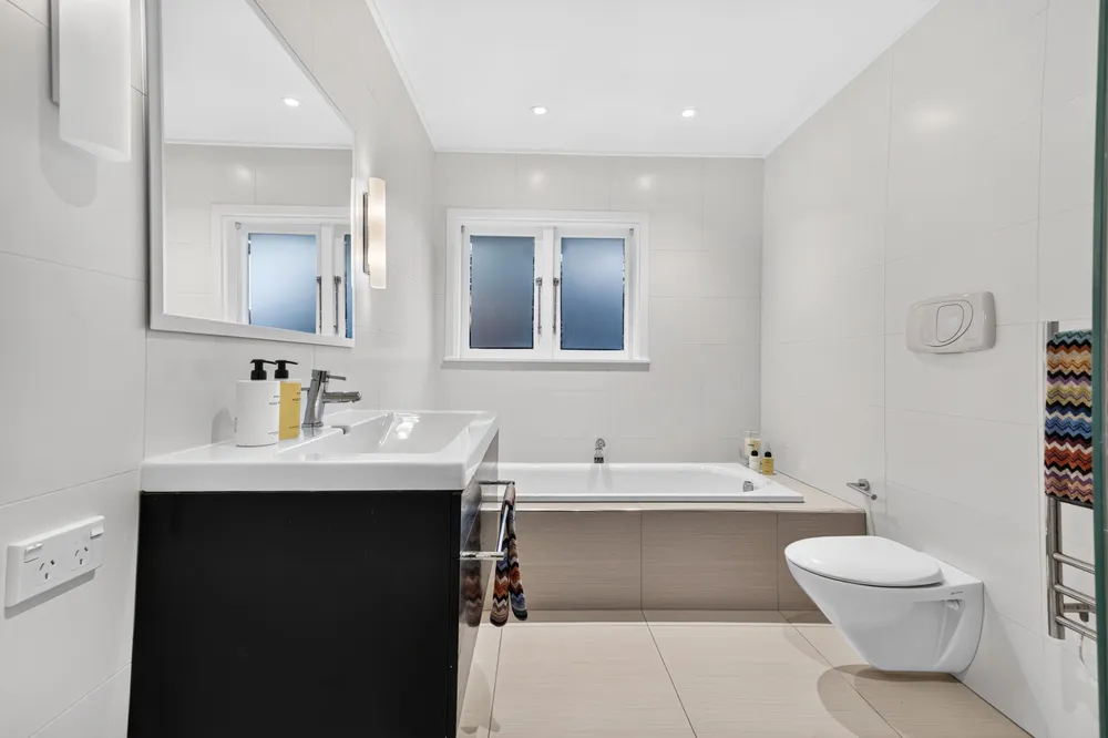 Photos of 36 Lucerne Road