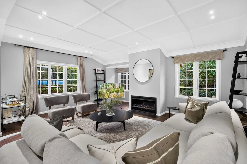 Photos of 36 Lucerne Road