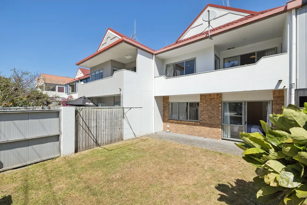 Photos of 27B Miro Street