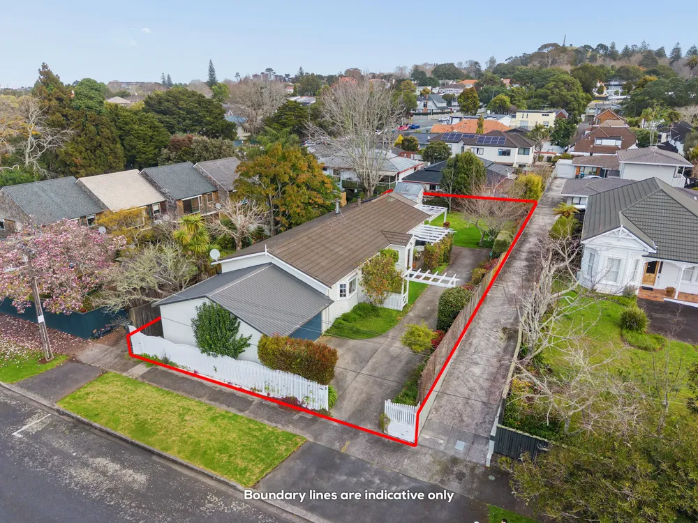 Photos of 2 Tawera Road