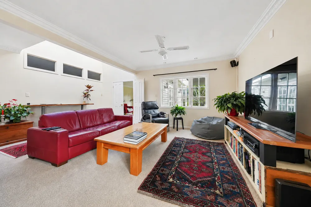 Photos of 2 Tawera Road