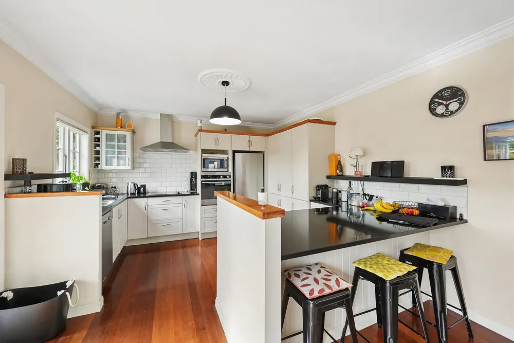 Photos of 2 Tawera Road