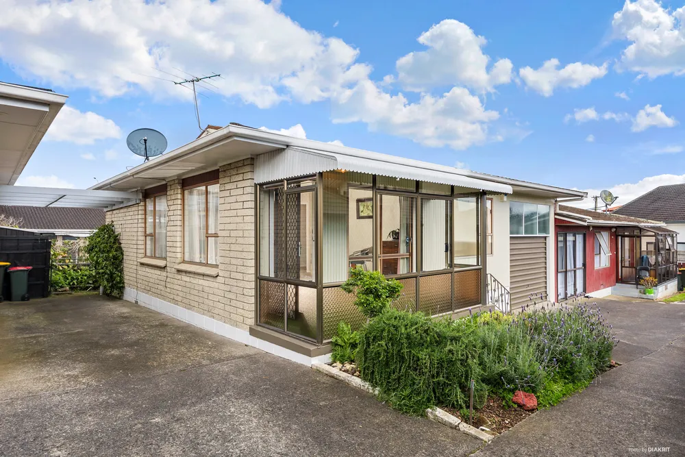 Photo of 2/137 Carruth Road, Papatoetoe