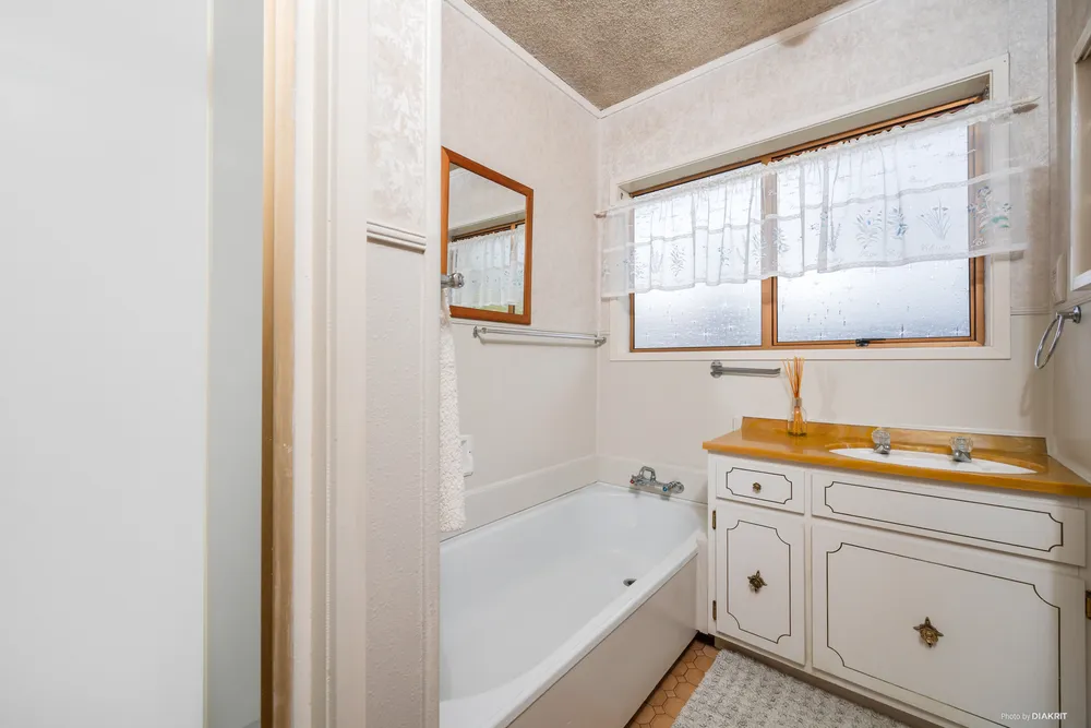 Photos of 2/137 Carruth Road