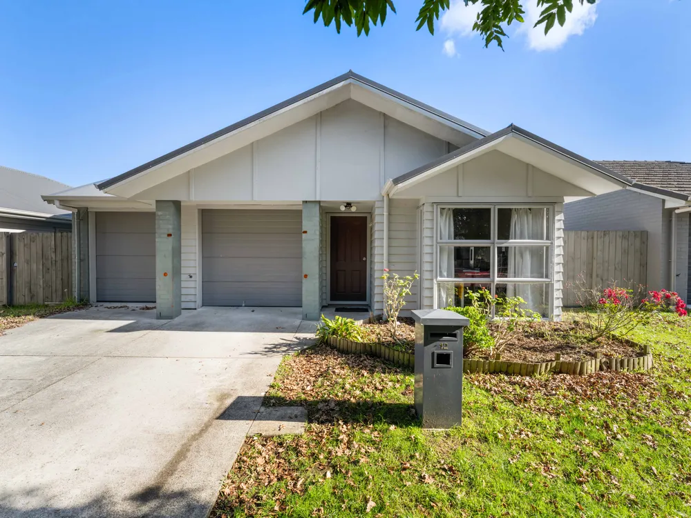 Photos of 12 Poaka Avenue