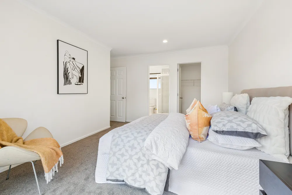 Photos of 18 Caltra Place