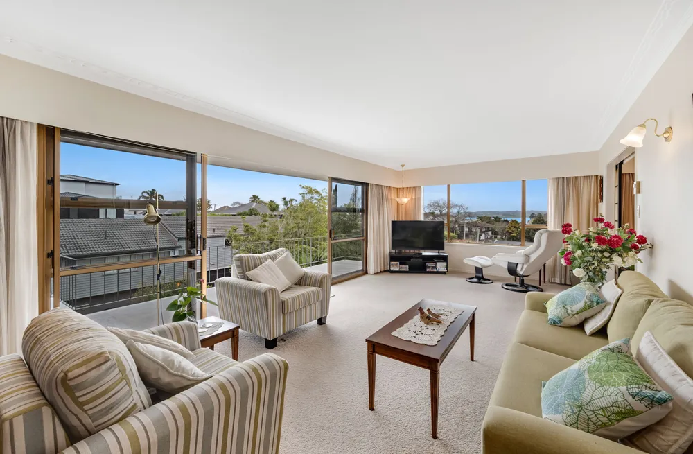 Photos of 40 Glenfern Road