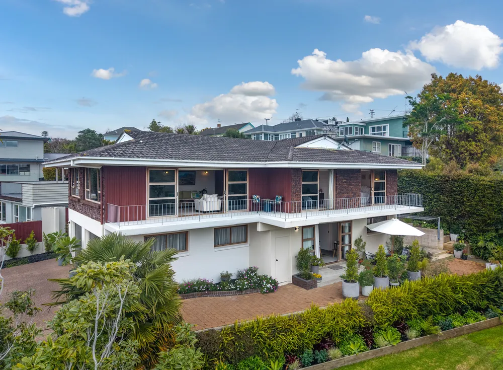 Photos of 40 Glenfern Road