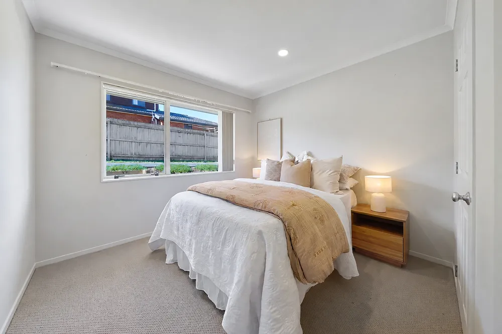 Photos of 20 Glen Bay Close