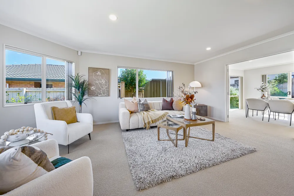 Photos of 20 Glen Bay Close