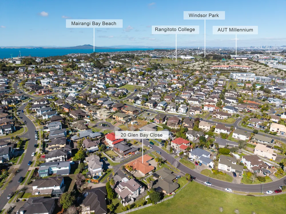 Photos of 20 Glen Bay Close
