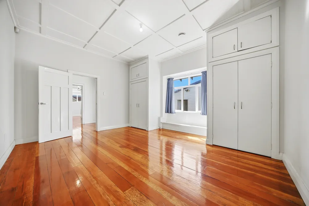 Photos of 33 Pah Road