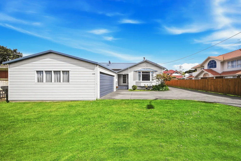 Photos of 33 Pah Road