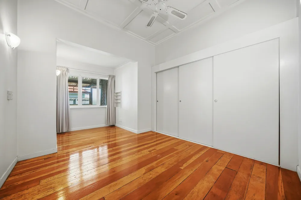Photos of 33 Pah Road
