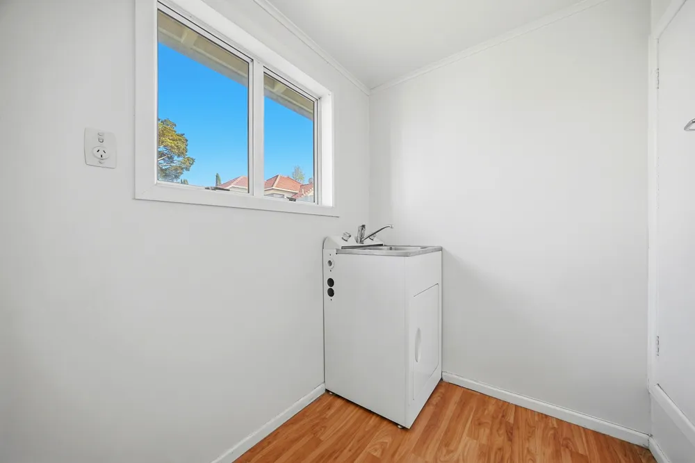 Photos of 33 Pah Road