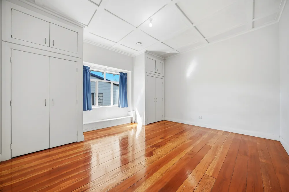 Photos of 33 Pah Road