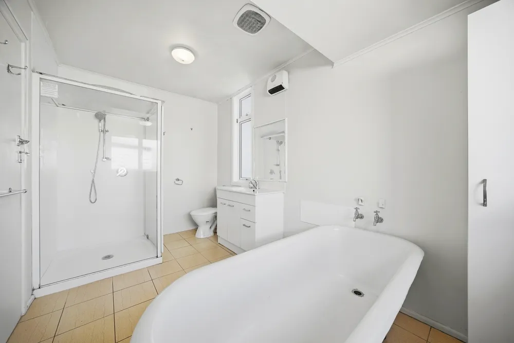 Photos of 33 Pah Road