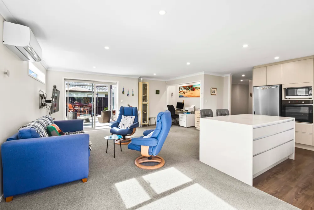 Photos of 11 Laurie Street