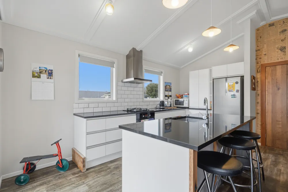 Photos of 10 Carnarvon Street