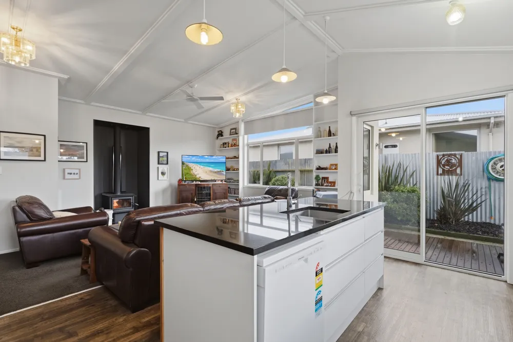 Photos of 10 Carnarvon Street