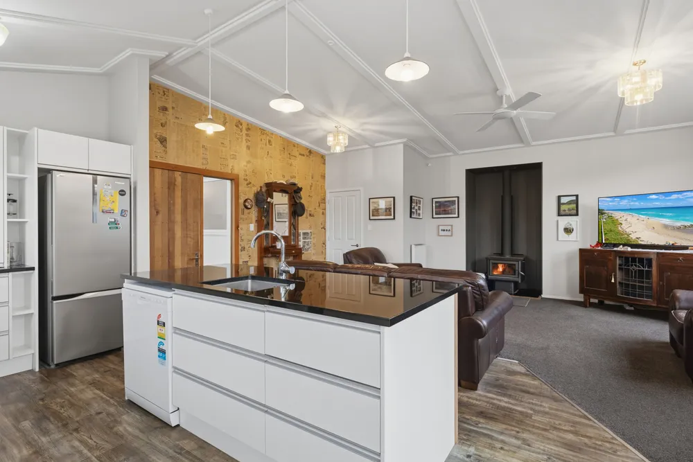 Photos of 10 Carnarvon Street