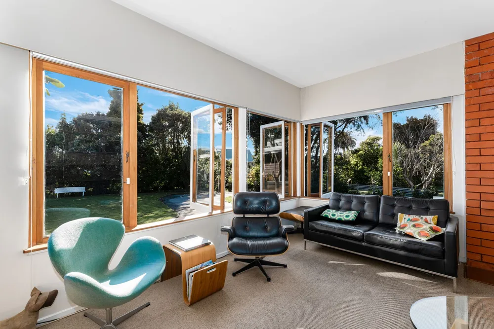 Photos of 36 Norton Park Ave