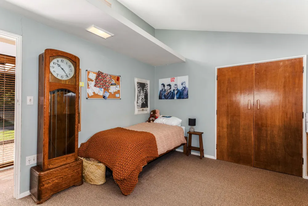 Photos of 36 Norton Park Ave