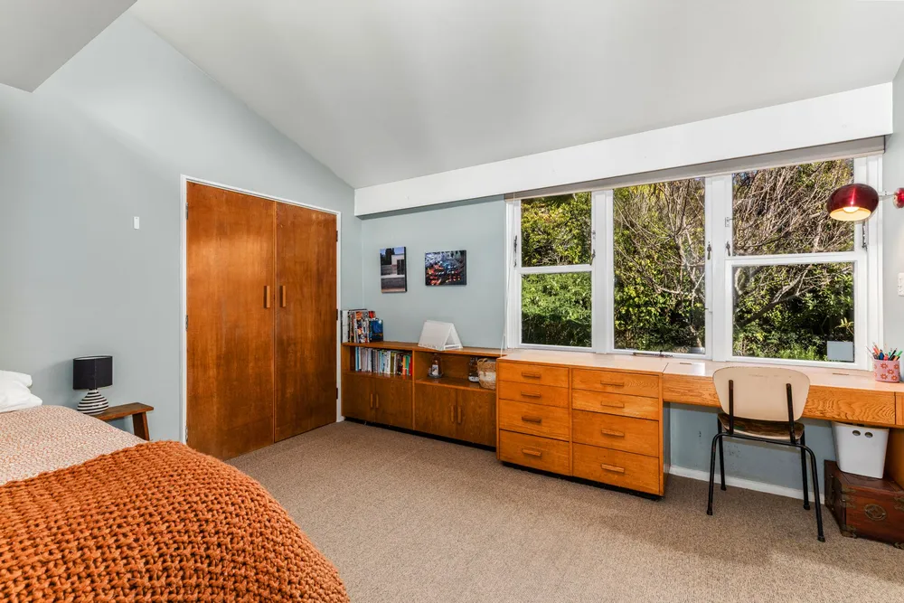 Photos of 36 Norton Park Ave