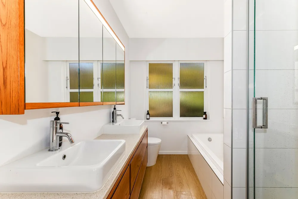 Photos of 36 Norton Park Ave