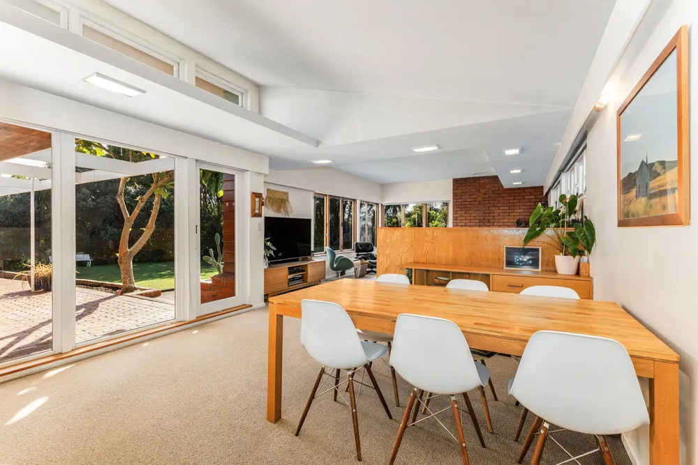 Photos of 36 Norton Park Ave