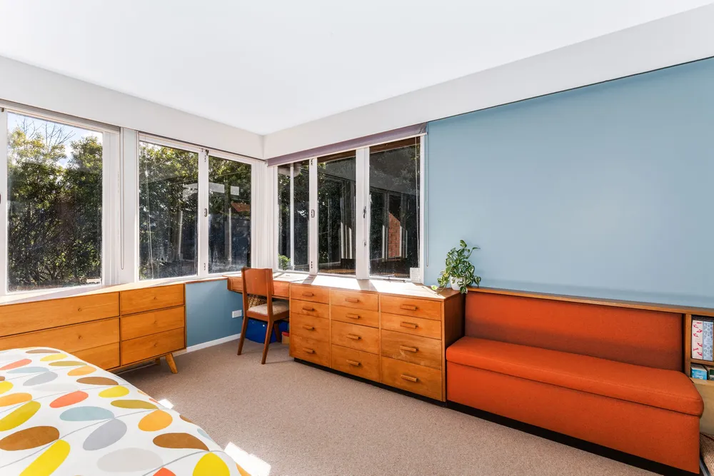 Photos of 36 Norton Park Ave