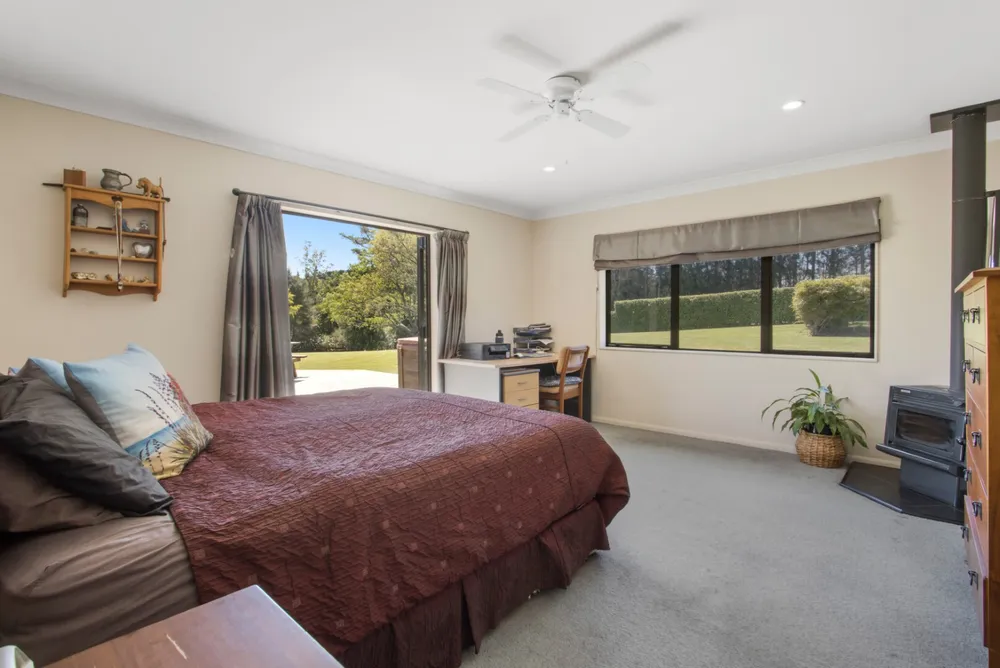 Photos of 155 Ongare Point Road