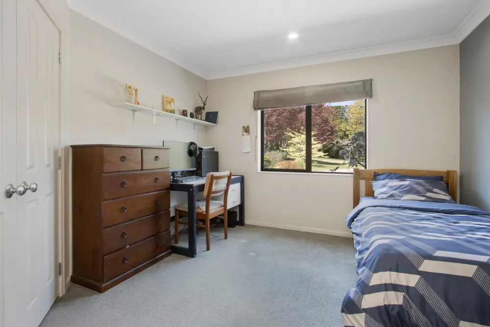 Photos of 155 Ongare Point Road