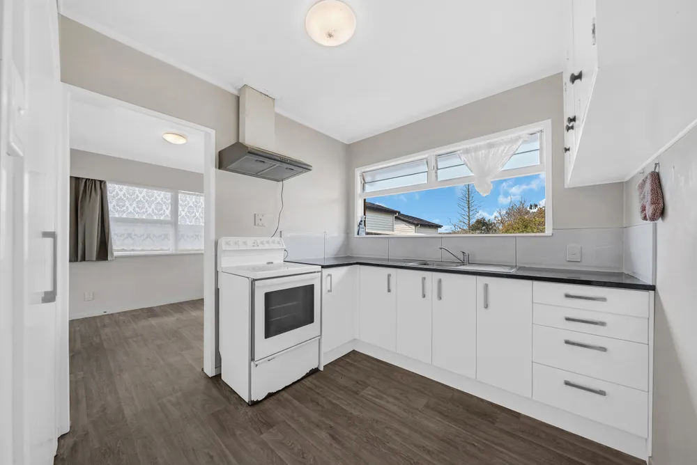 Photos of 86 Botany Road