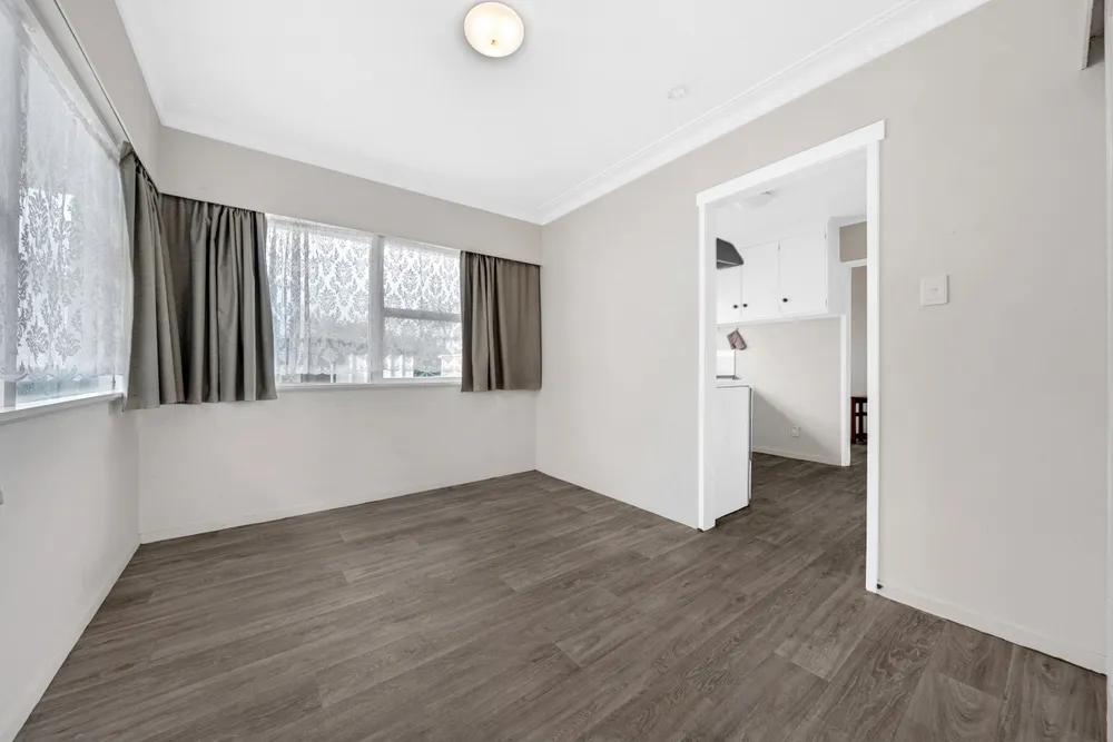 Photos of 86 Botany Road
