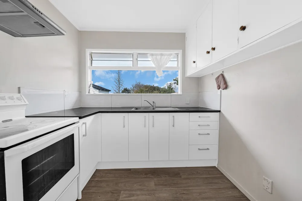 Photos of 86 Botany Road