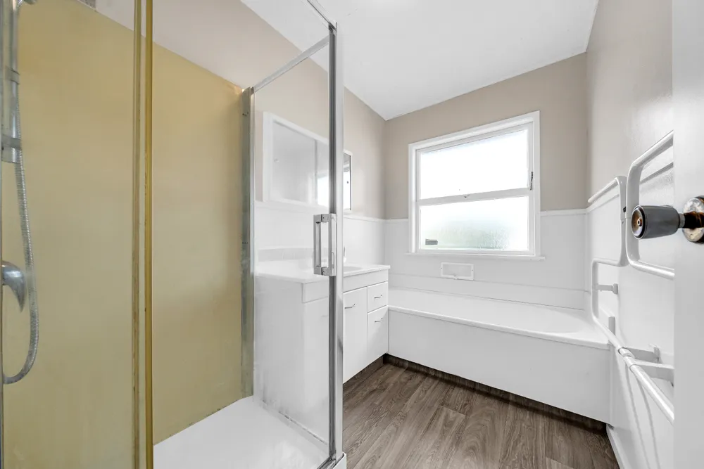 Photos of 86 Botany Road