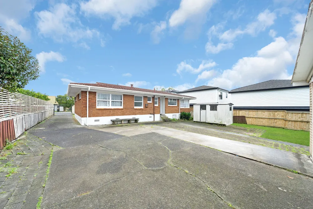 Photos of 86 Botany Road