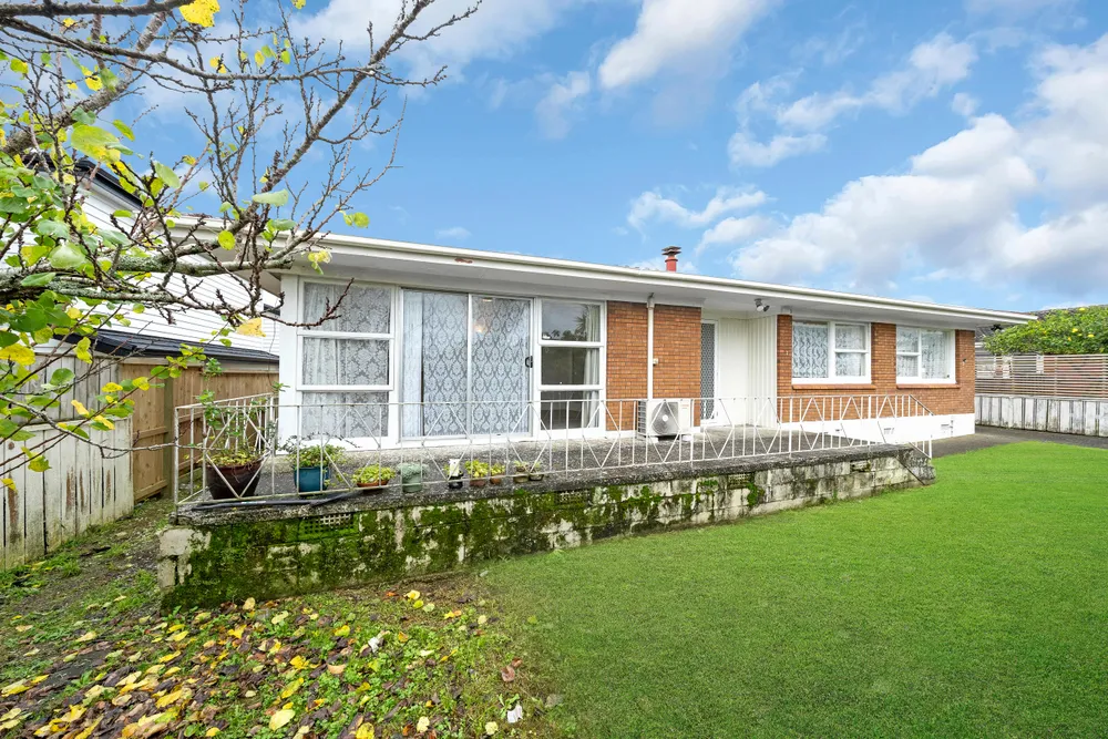 Photos of 86 Botany Road