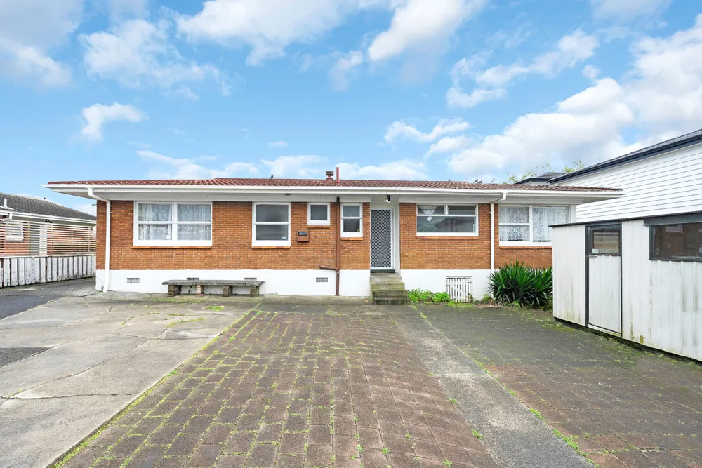 Photos of 86 Botany Road