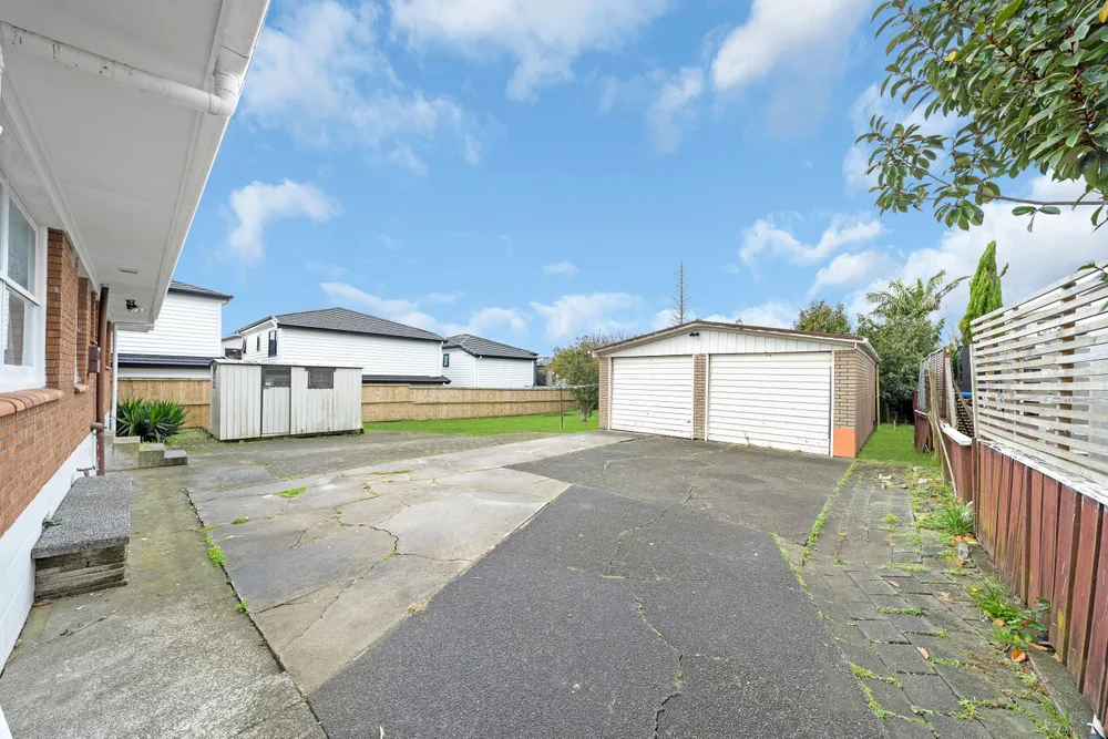 Photos of 86 Botany Road