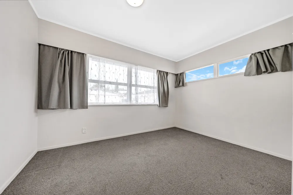 Photos of 86 Botany Road