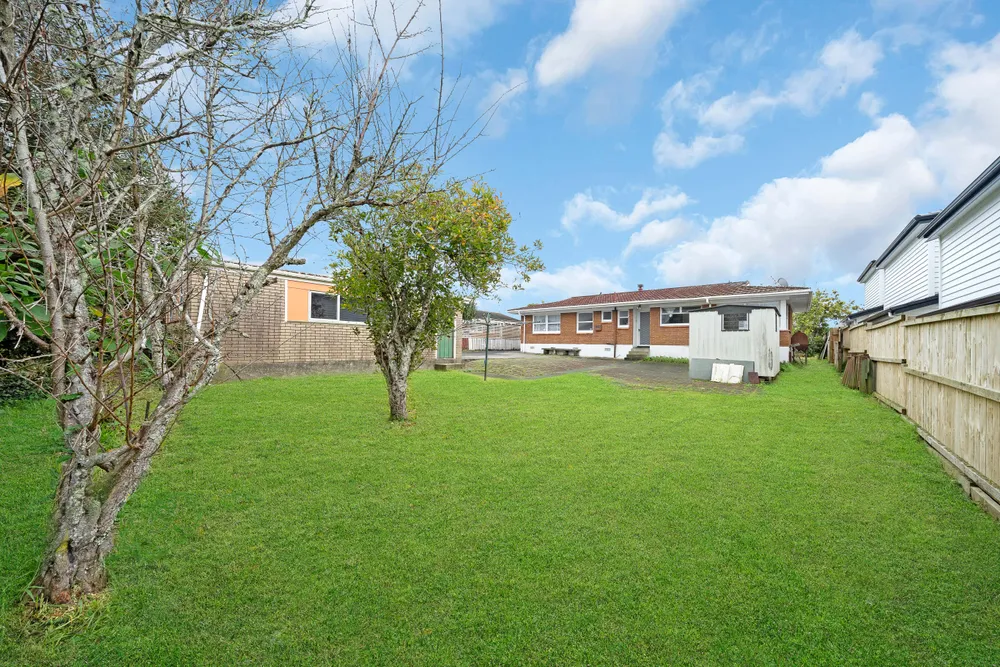 Photos of 86 Botany Road