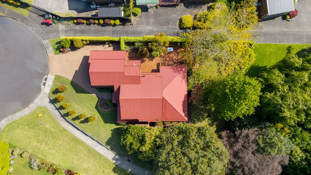 Photos of 90 Haseler Crescent